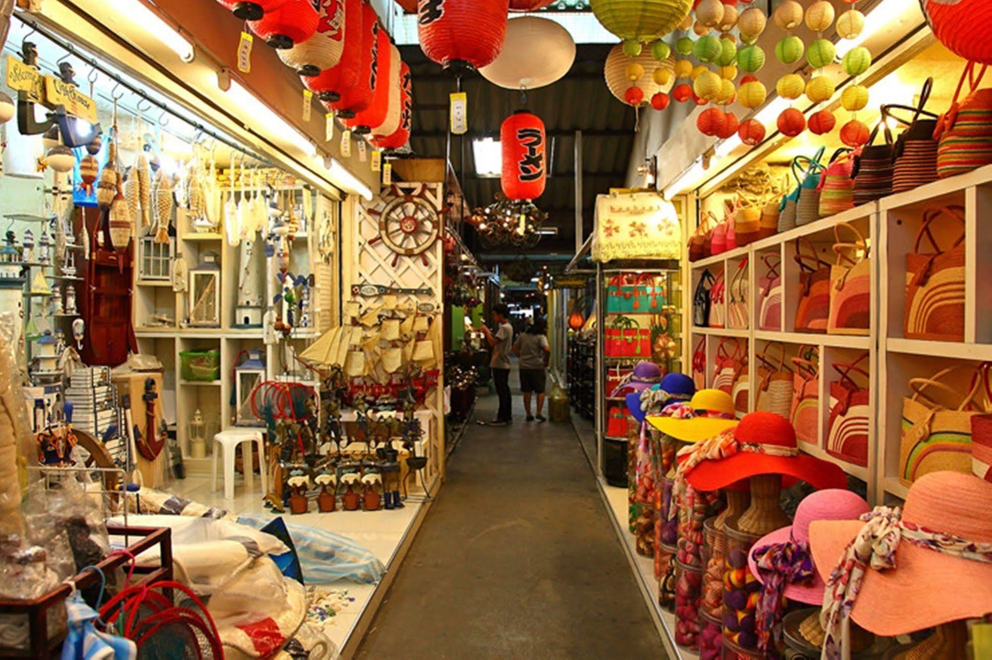 兹尼扎精品服务公寓式酒店 曼谷 外观 照片